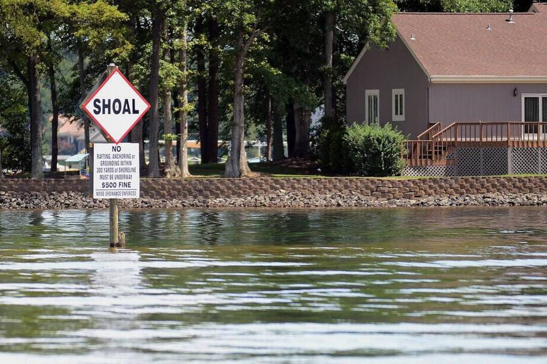 Cautions for Lake Norman boaters who raft-up
