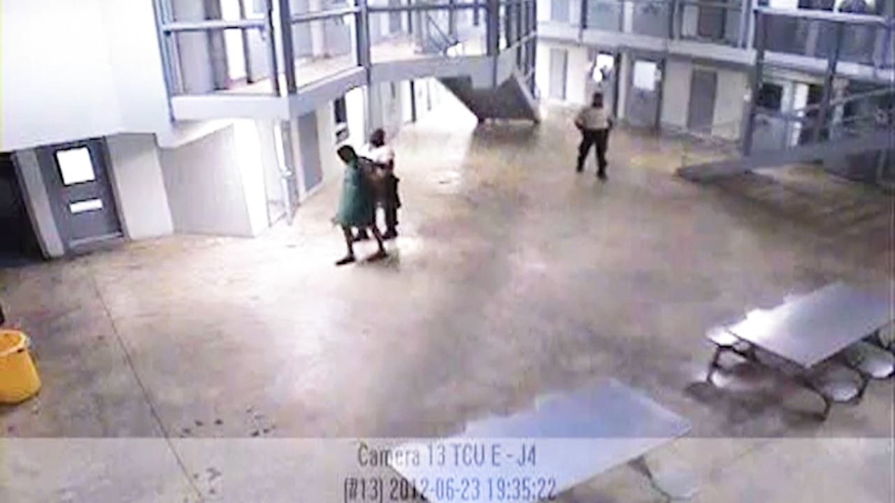 Miami filmmaker’s video rips state attorney over inmate death probe. He backs her foe.