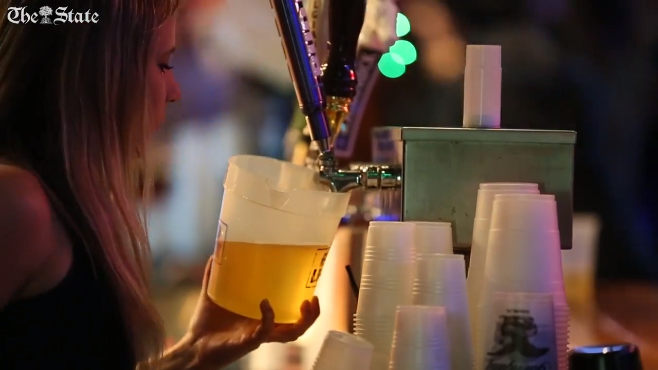 ‘Nerd’-soaked revelers jam Group Therapy for new student happy hour in Five Points
