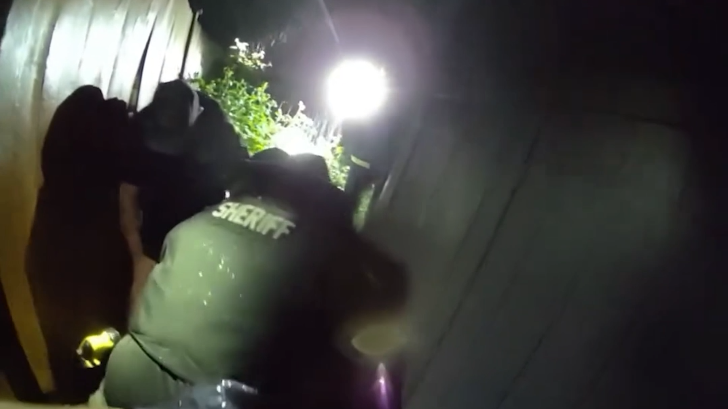 Thurston Co. deputies use force on man in crisis Thursday (Video)