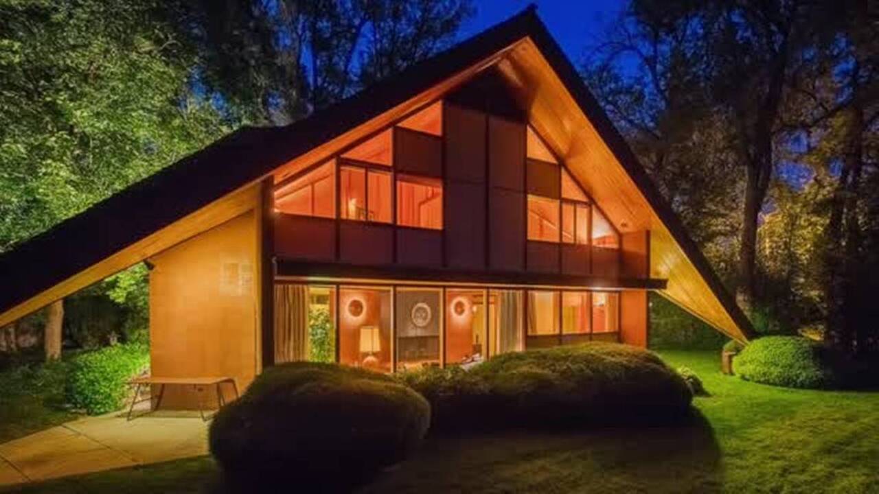 Buy a piece of Boise history — the Phillips house is for sale