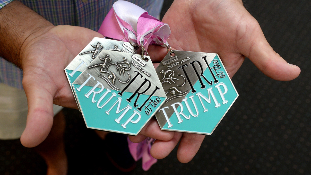 Tri at the Trump back on