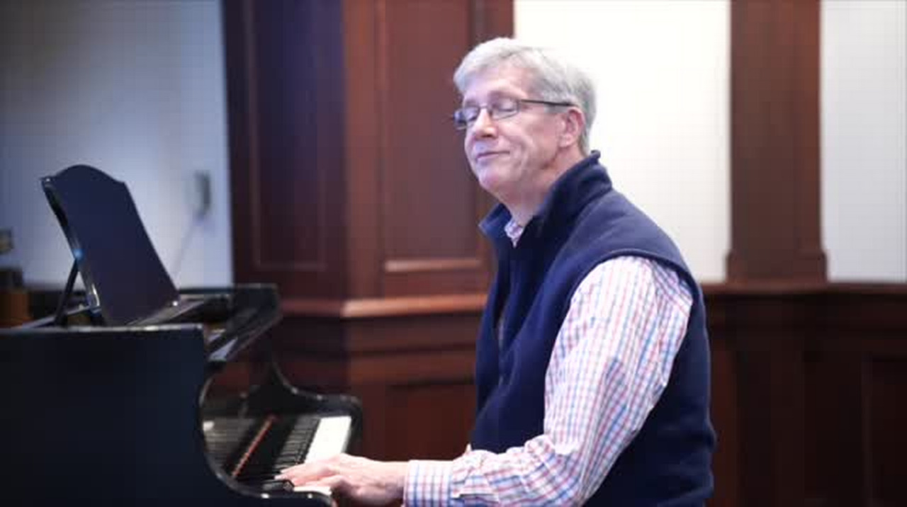 Minister finds joy, wisdom in Christmas carols