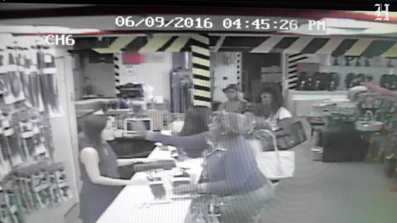 Surveillance video shows women stealing hair extensions