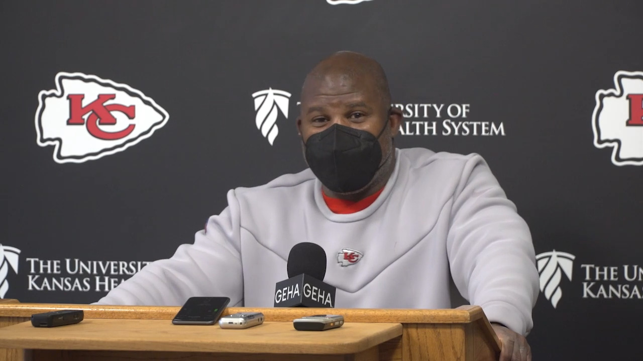 Chiefs’ Eric Bieniemy expresses the importance of ball security