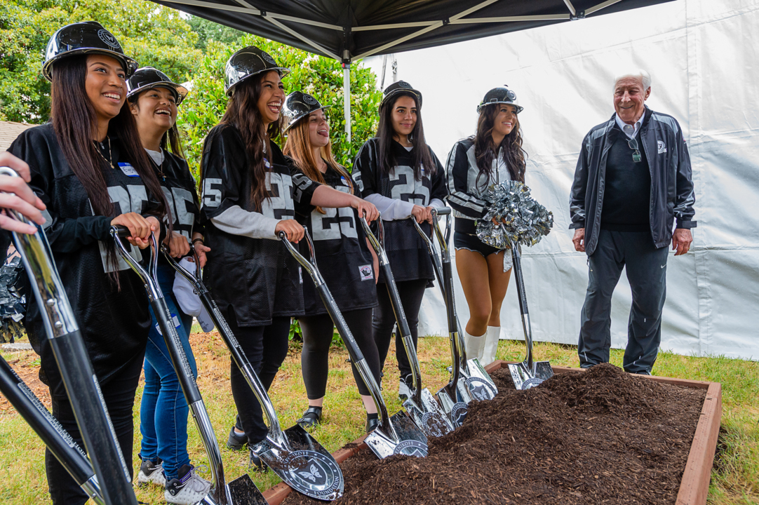 See Raiders great Fred Biletnikoff at groundbreaking for Loomis center to help teen girls