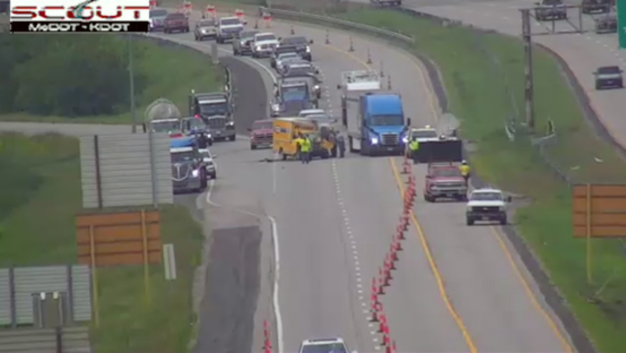 Fatal crash closes northbound I-435 in Kansas City | Kansas City Star