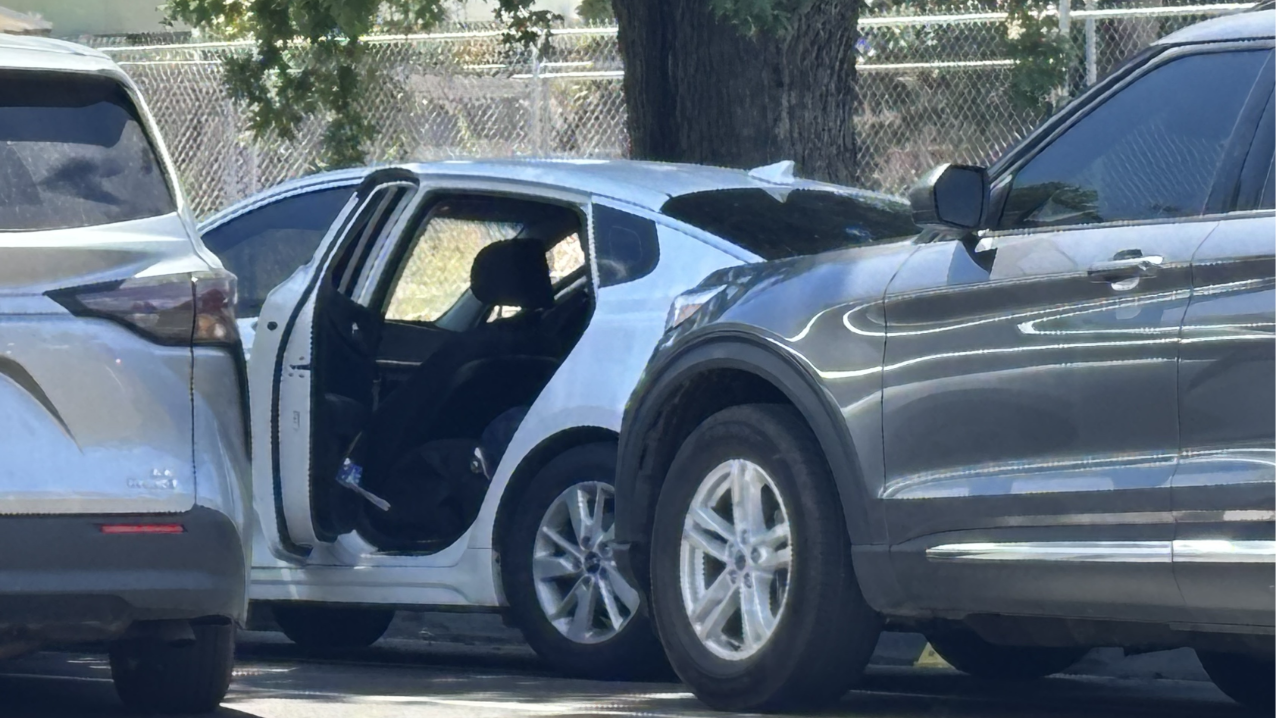 Four detained after allegedly stealing vehicle in Fresno and crashing