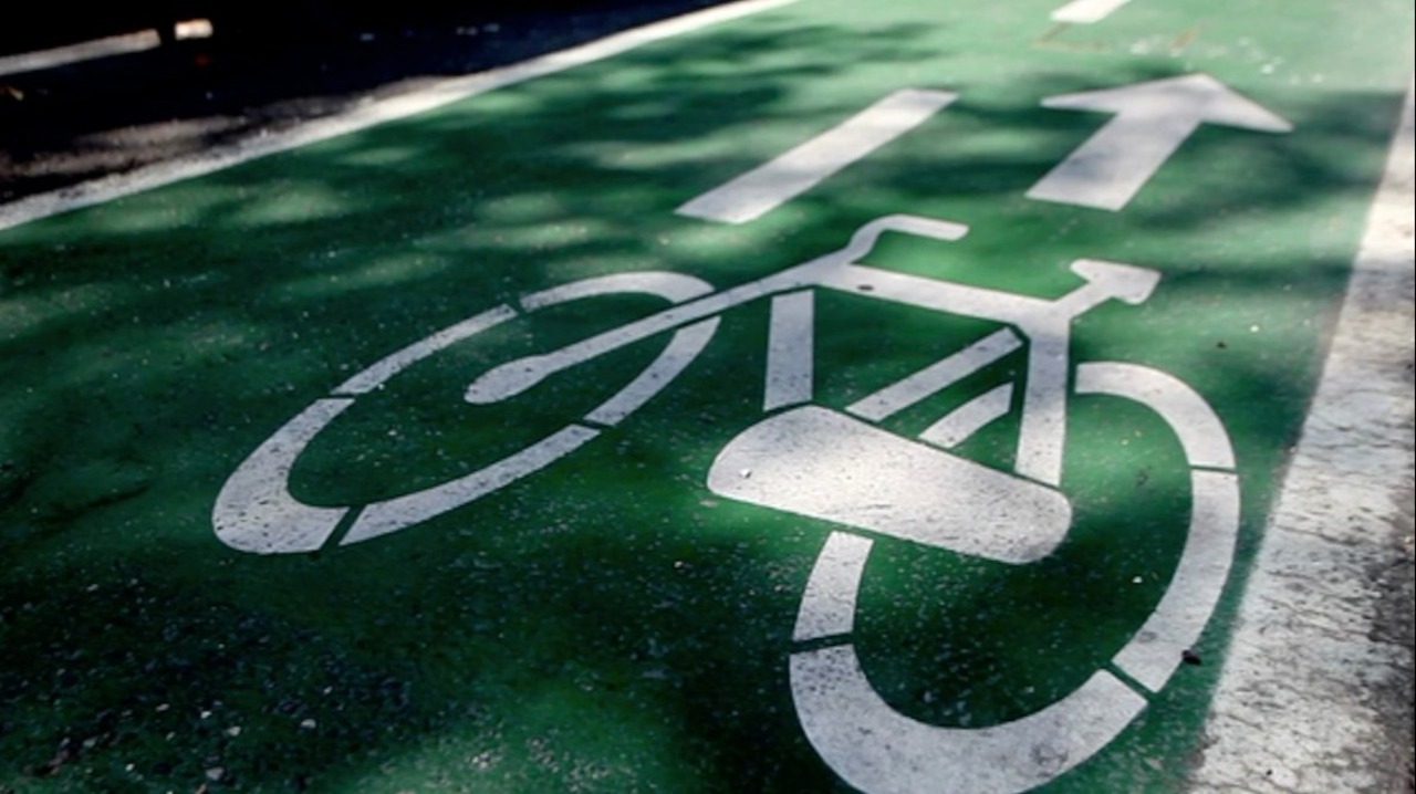 Know these new laws for bike helmets, bike paths motorized scooters and garbage trucks