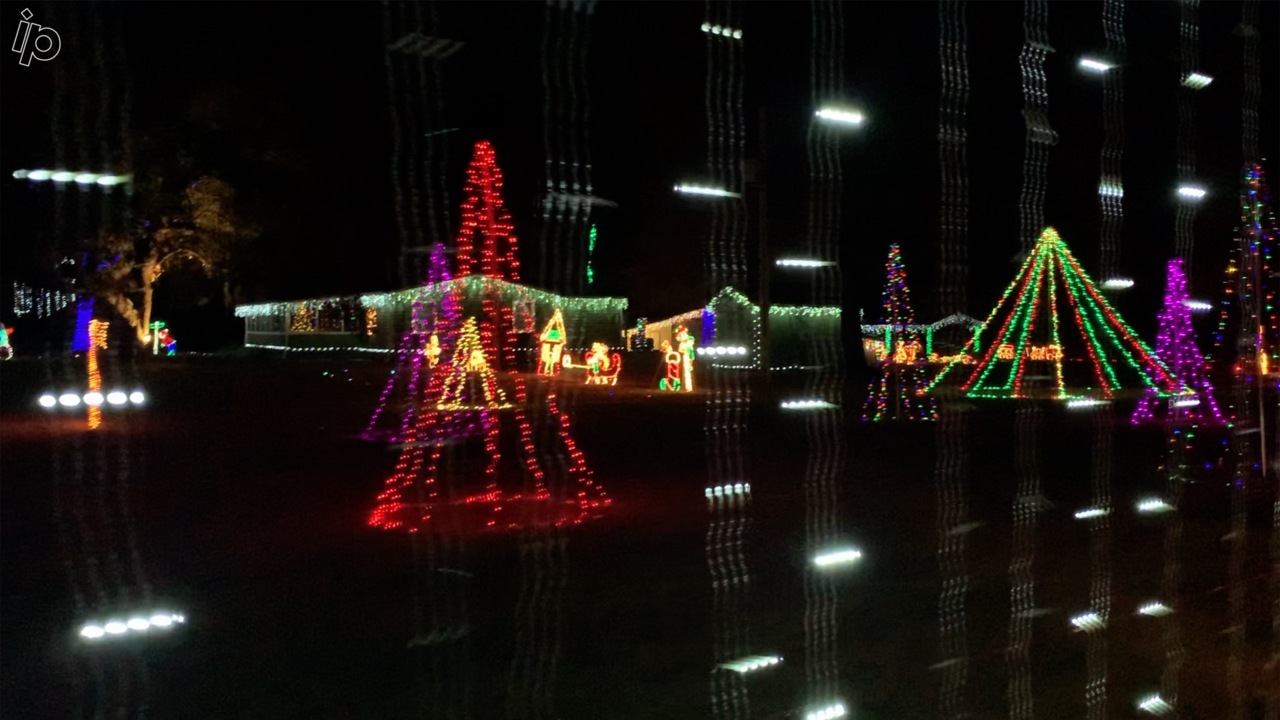 This super-mega-Christmas light display has wowed the Lowcountry for 20+ years