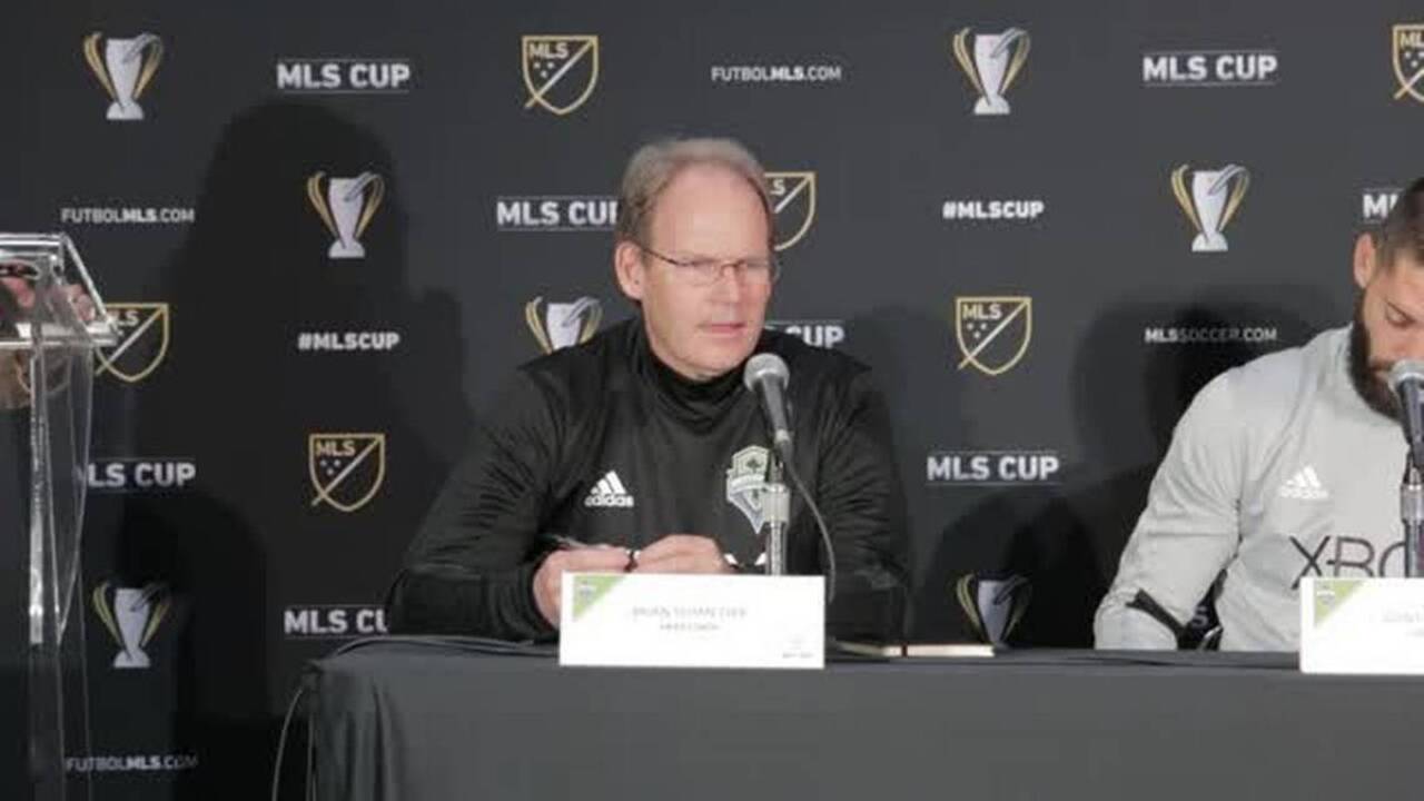 Sounders coach Brian Schmetzer on making lineup choices