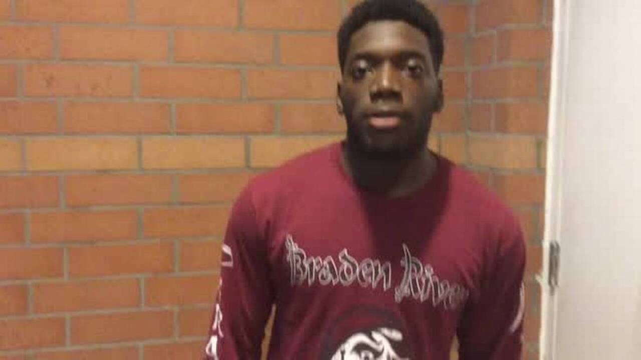 Relegated to the sideline, Braden River’s Raymond Thomas rehabs on his own