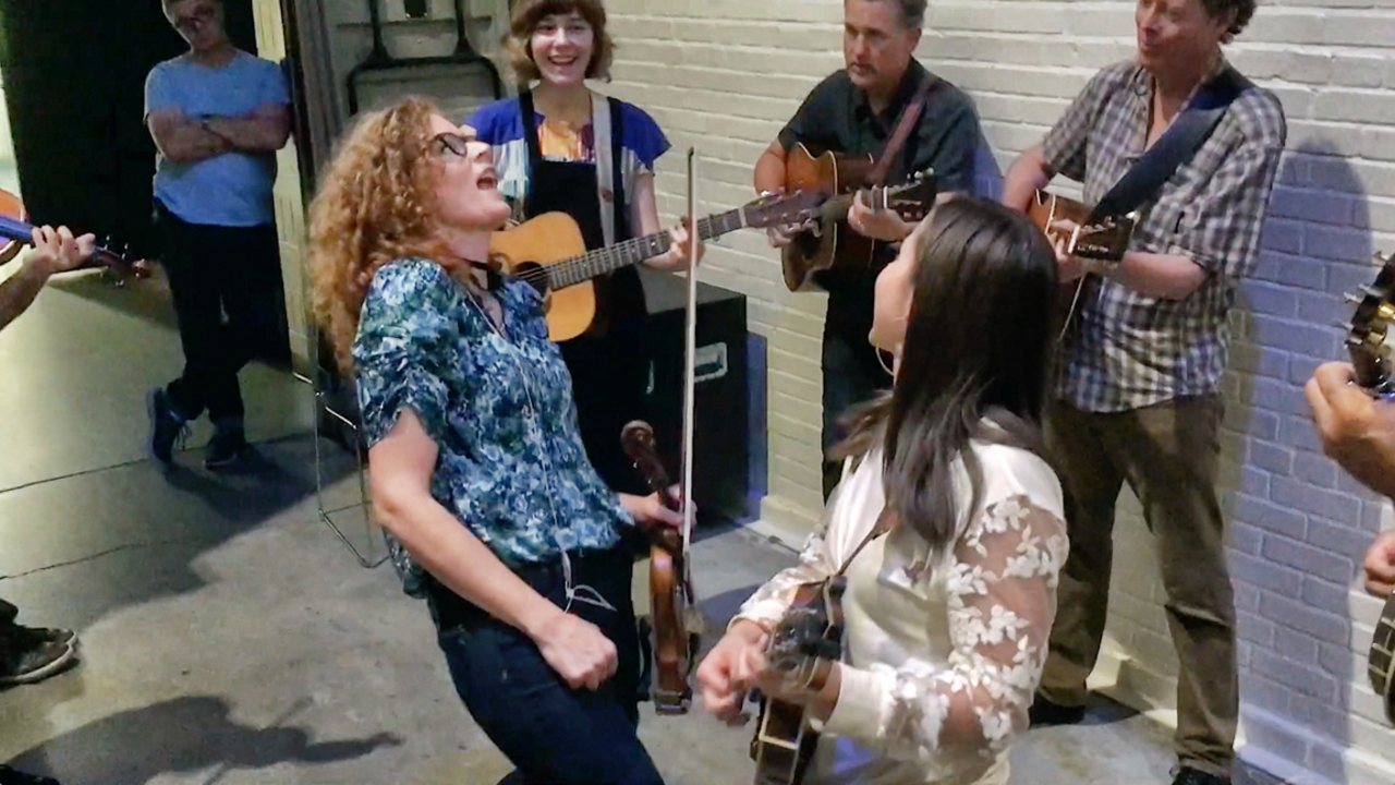 Bluegrass greats jam backstage before IMBA Awards show