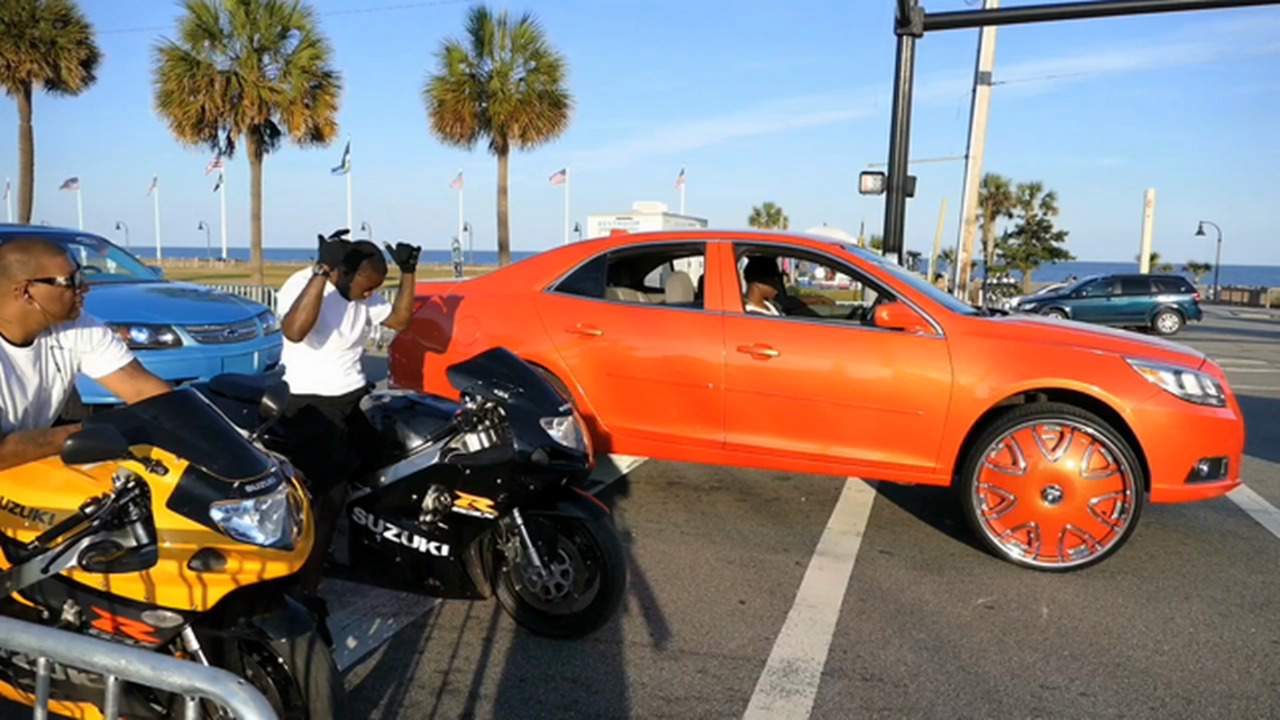 Bikefest Tunes On Boulevard