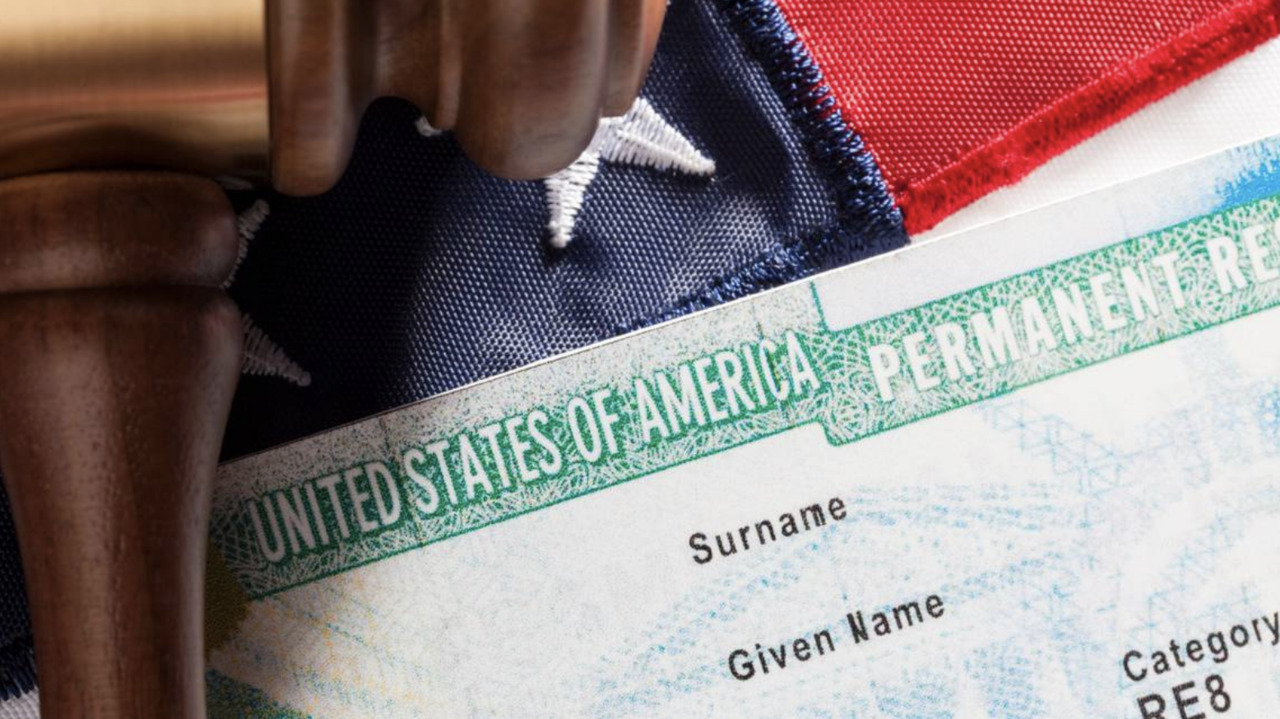 ¿Qué es la lotería de visas y cómo puedo ganar una green card?