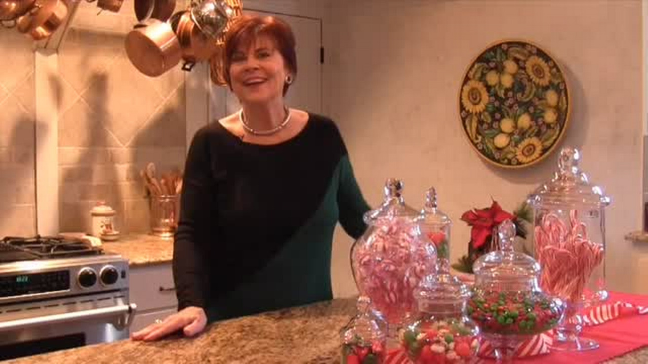 How to make holiday centerpieces