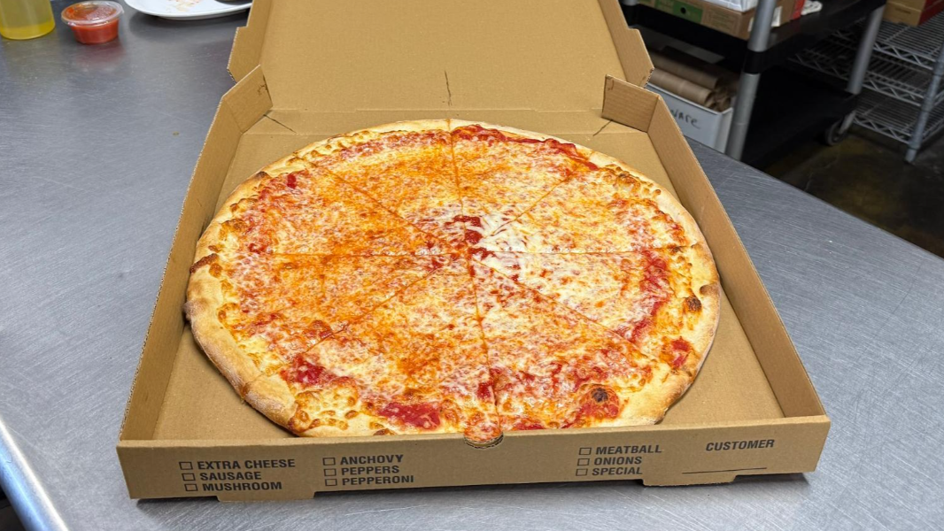 Video: Lorenzo’s Pizzeria is king of New York-style