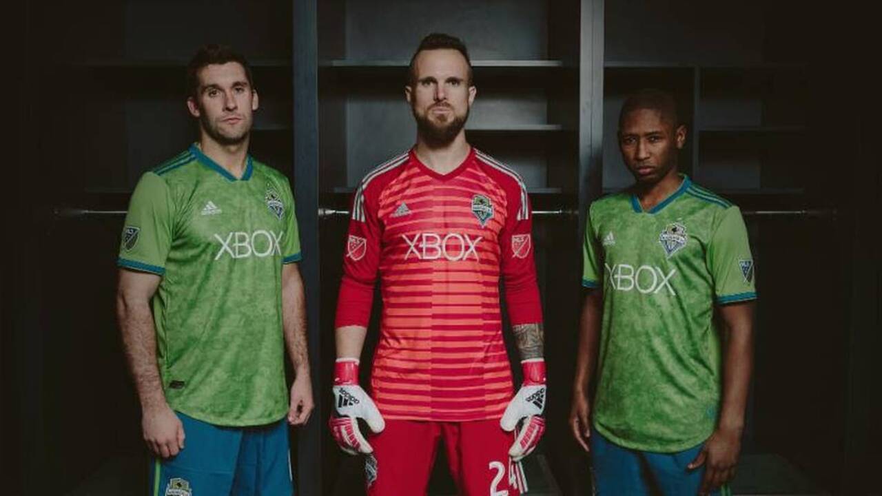 Seattle Sounders unveil new kits