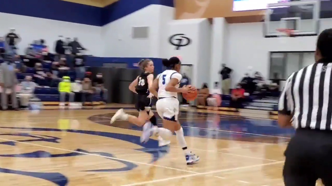 Arieona Rosborough acrobatic three-point play sparks Southwest Christian