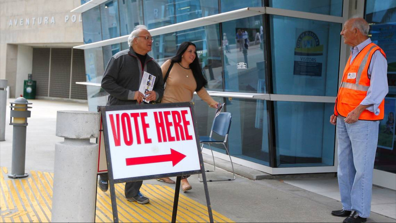 Thousands of Florida felons wait decades to regain the right to vote