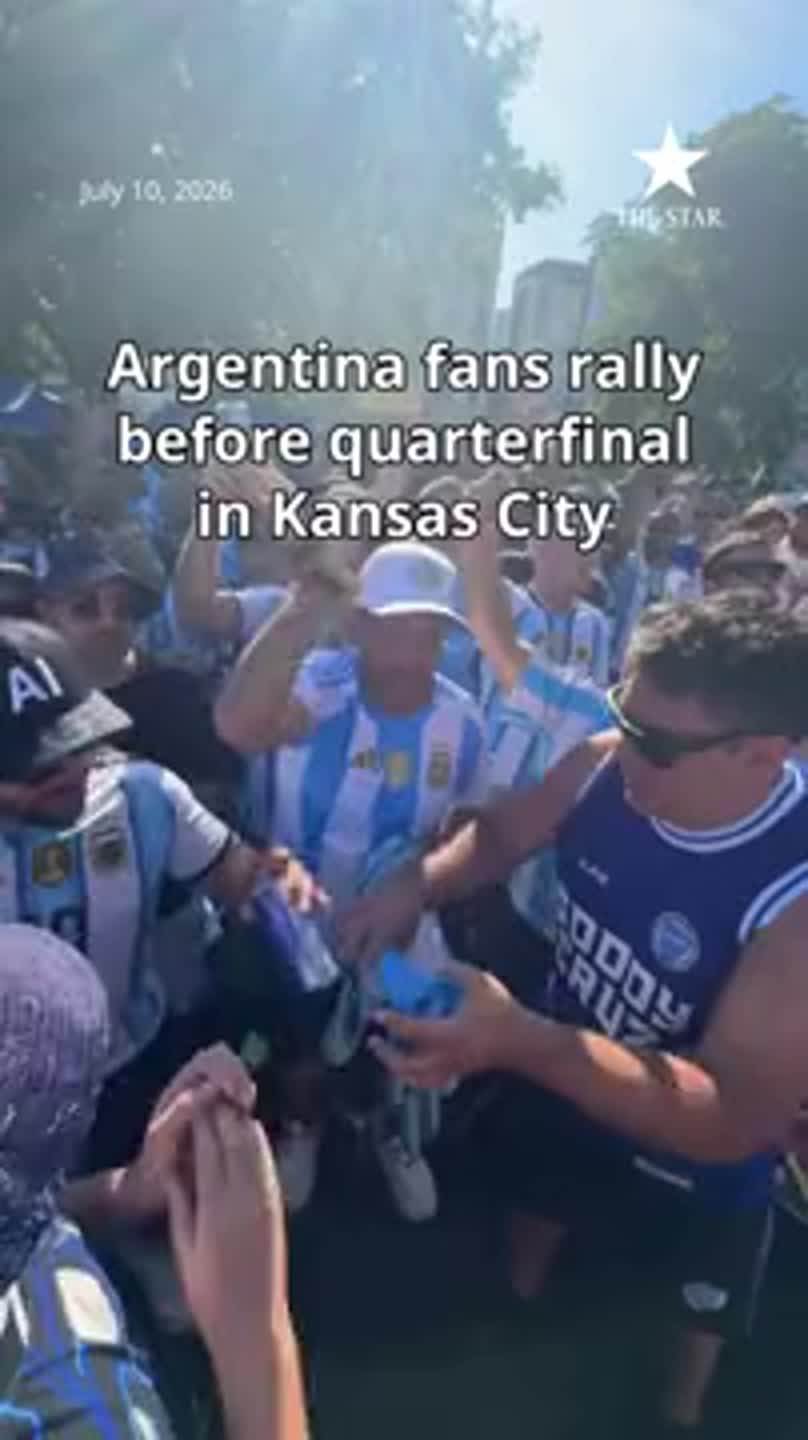 Argentina fans rally at Mill Creek Park for World Cup banderazo