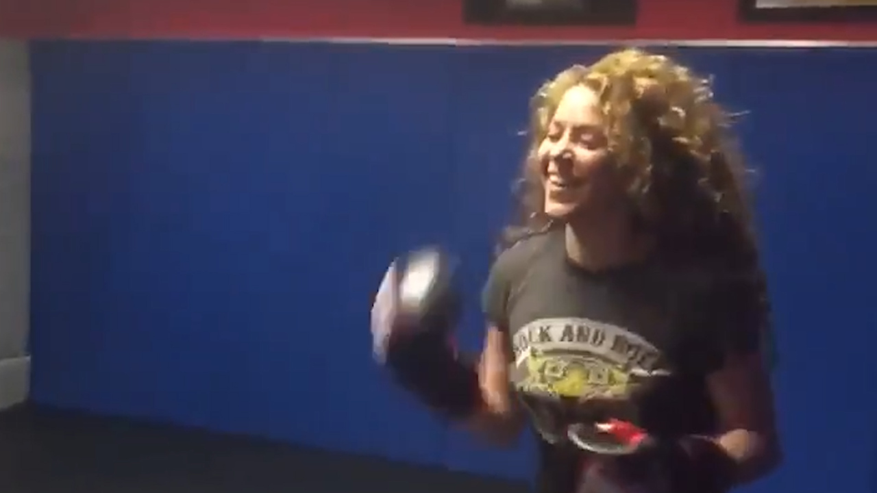 Shakira shows her boxing skills at the Miami Beach Police Department
