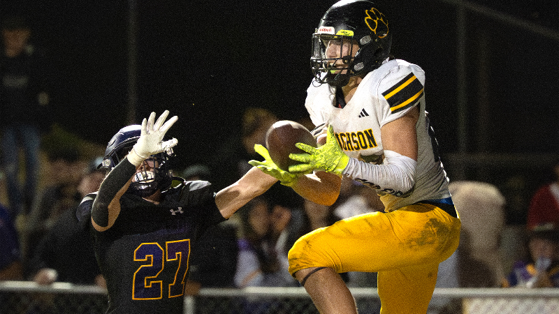 Watch highlights of Hughson’s TVL win over Escalon