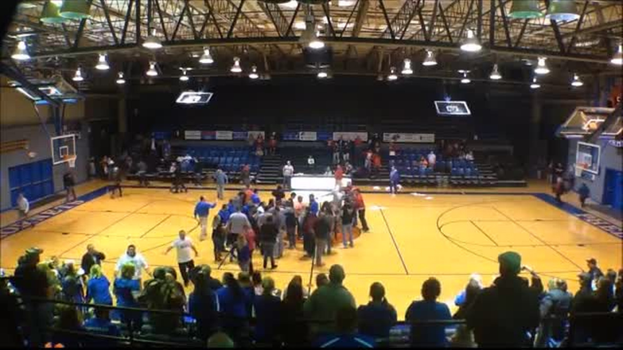 Brawl breaks out at Kentucky middle school basketball game