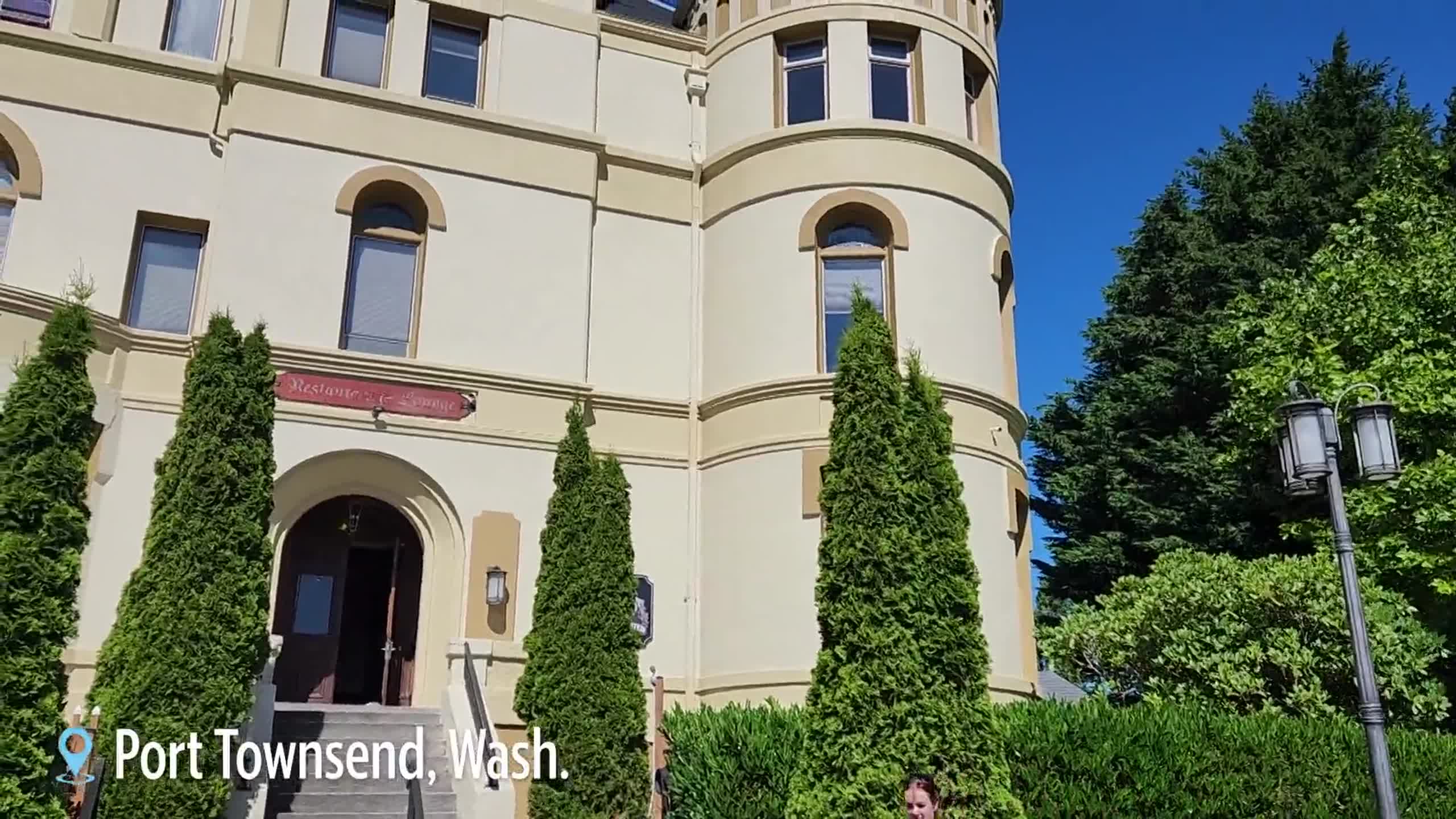 Are there haunted historic mansions in Washington that were home to pioneers? Some say yes