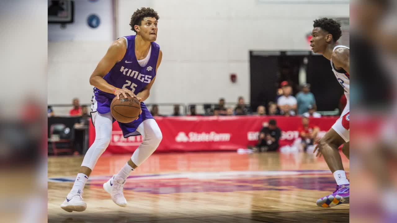 The Kings want to 'get out and run.' Why that best suits Justin Jackson's game