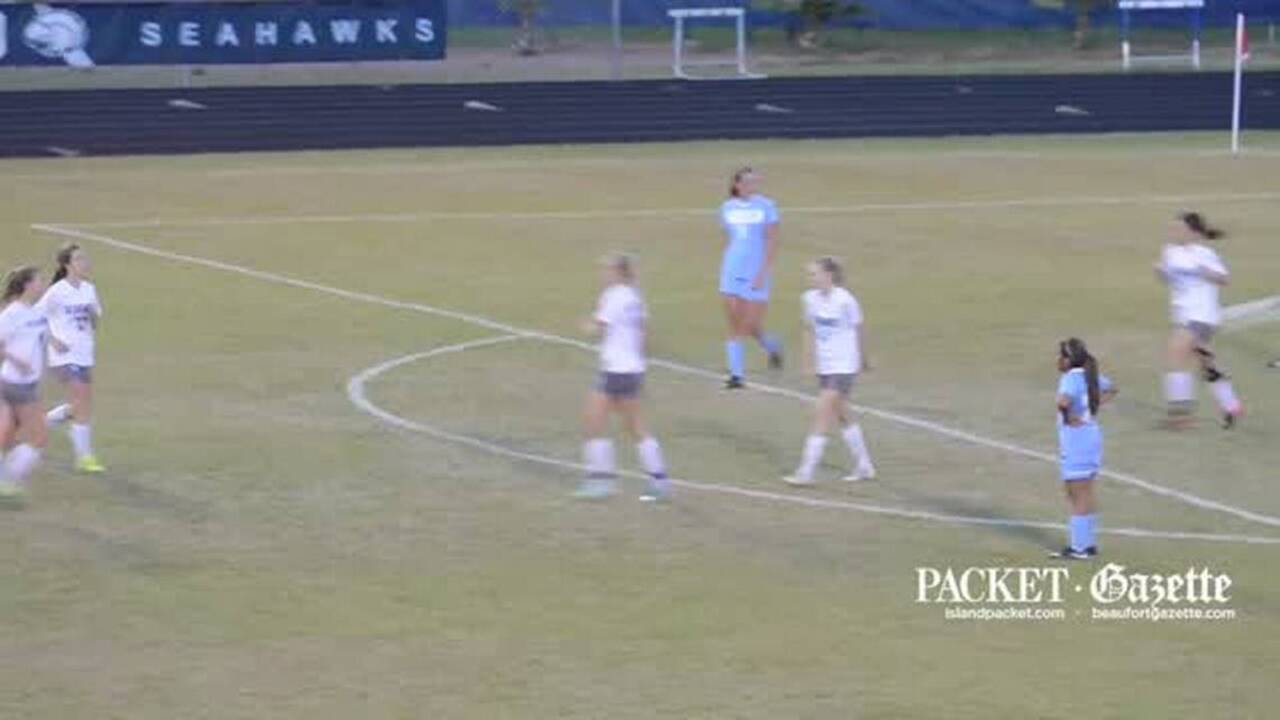 Seahawks score in soccer playoff win over St. James