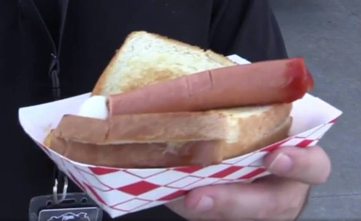 Fresno Grizzlies offer severed finger sandwich