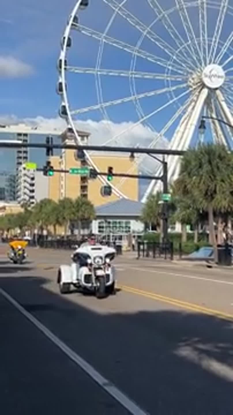 Watch as bikers roar into Myrtle Beach for fall rally