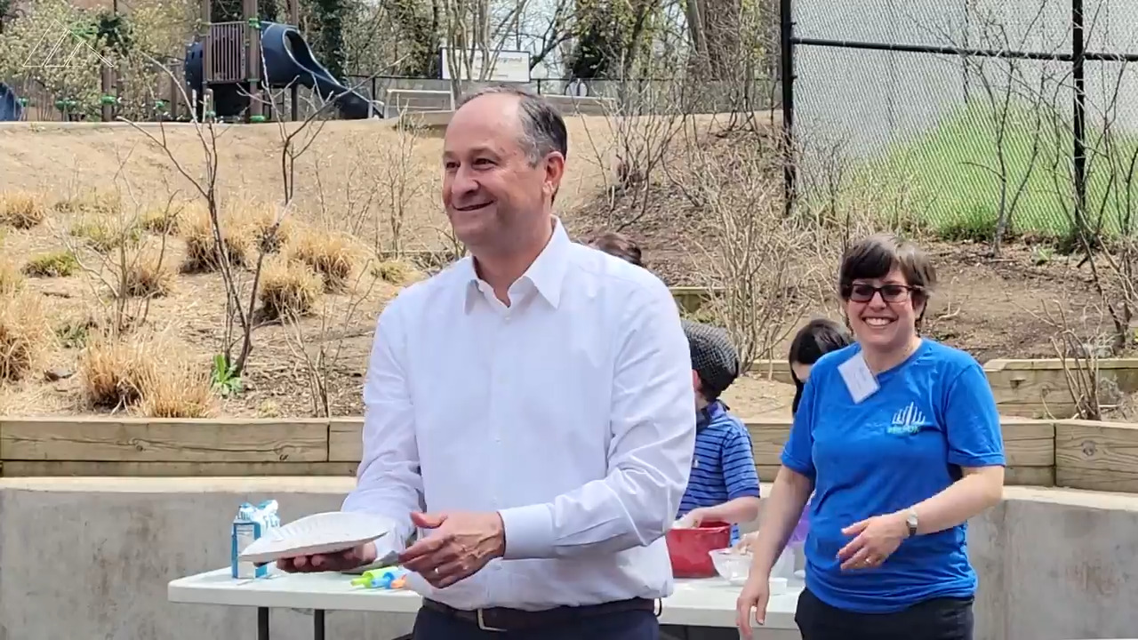 From Hollywood lawyer to Democratic fundraiser: Doug Emhoff dives into party politics