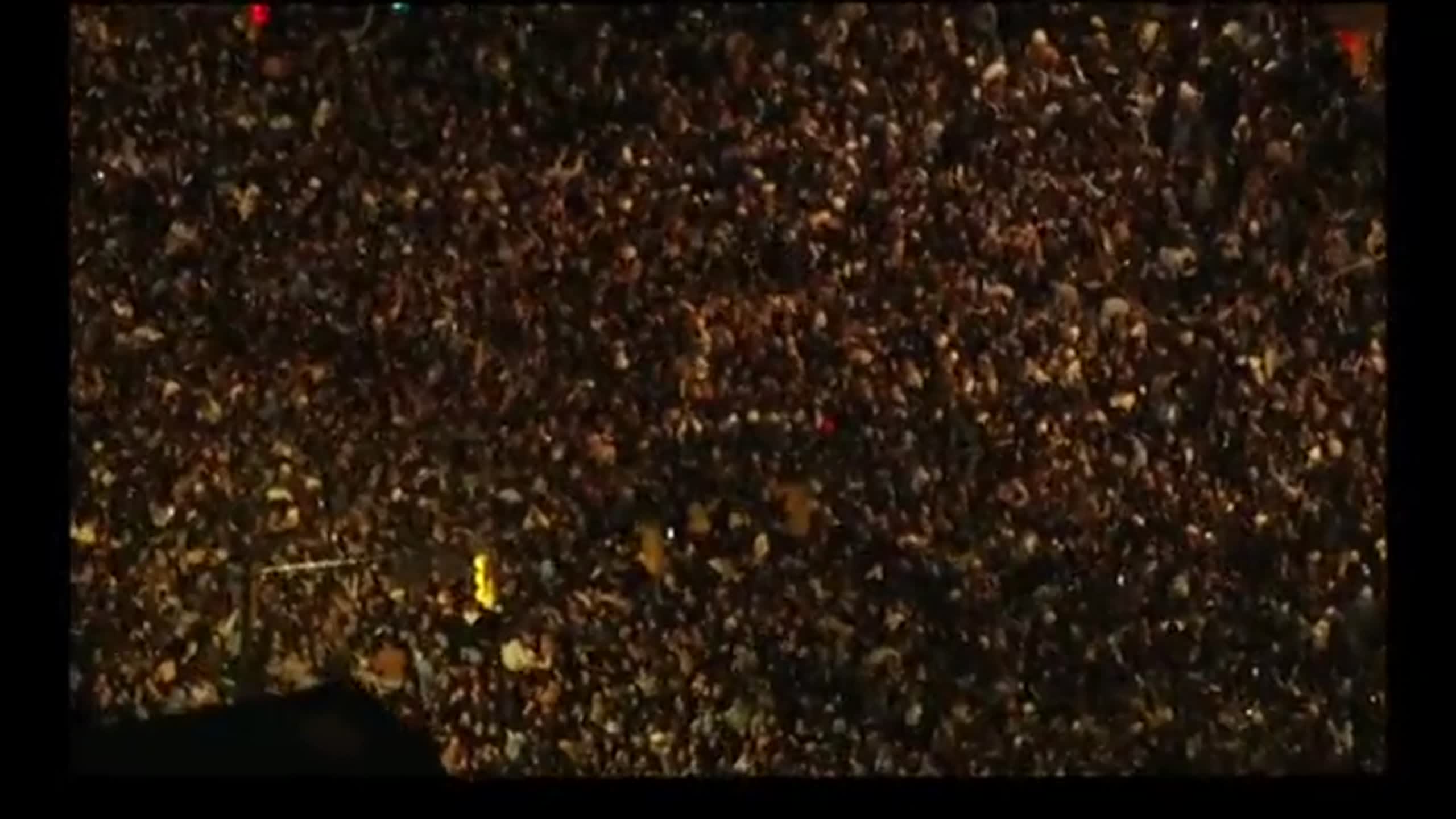 UNC fans storm Franklin Street after dramatic win over Duke