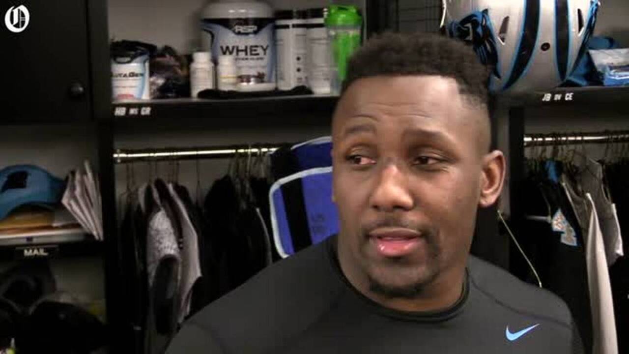 Panthers’ Thomas Davis going to see his Dawgs, but won’t be taking ‘a grown man’ with him