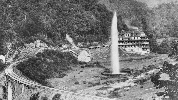 See Old Fort's iconic Andrews Geyser over the years