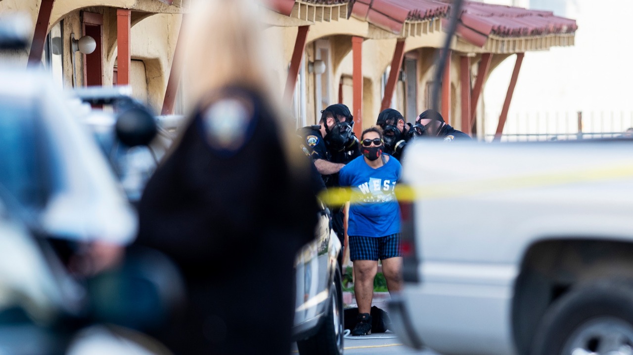 Merced police standoff with woman at 16th Street motel ends with arrest
