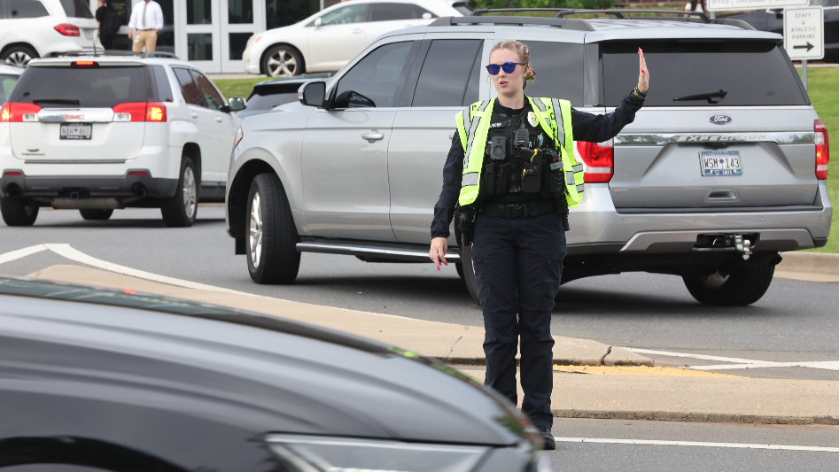 Fort Mill goes back to school, with police helping calm traffic — and nerves