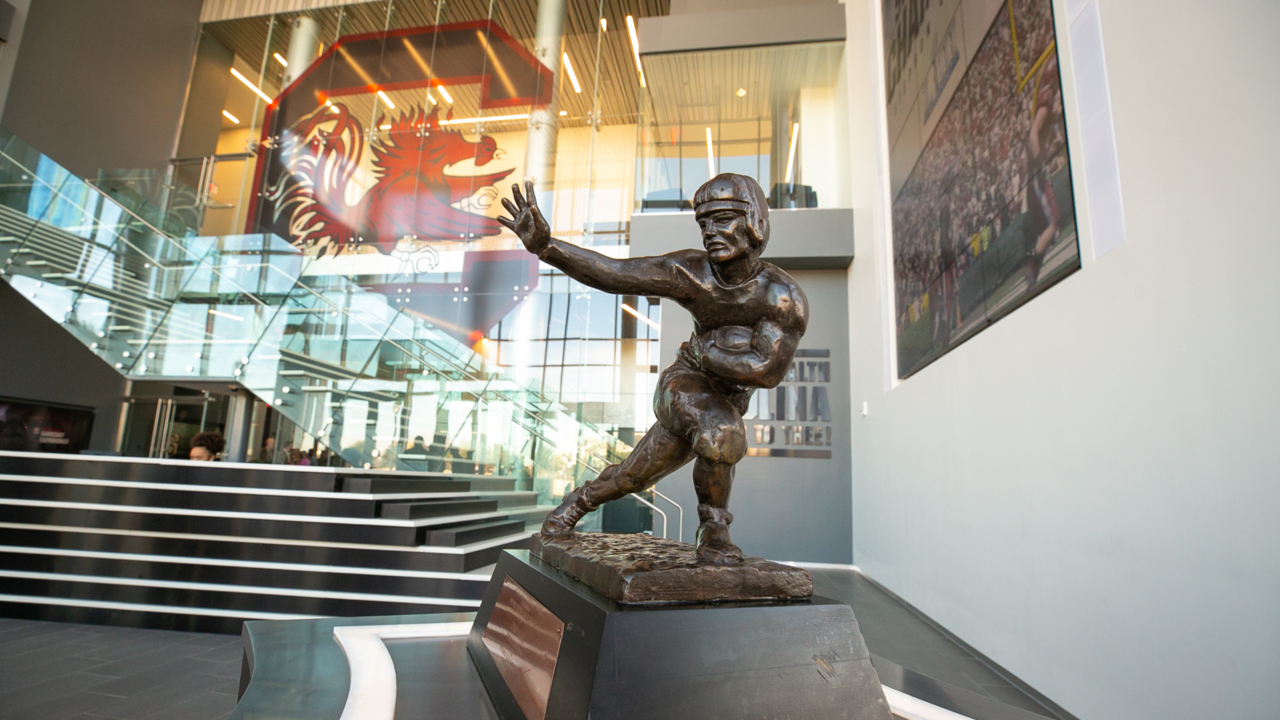 Five things that stand out about USC’s football operations building