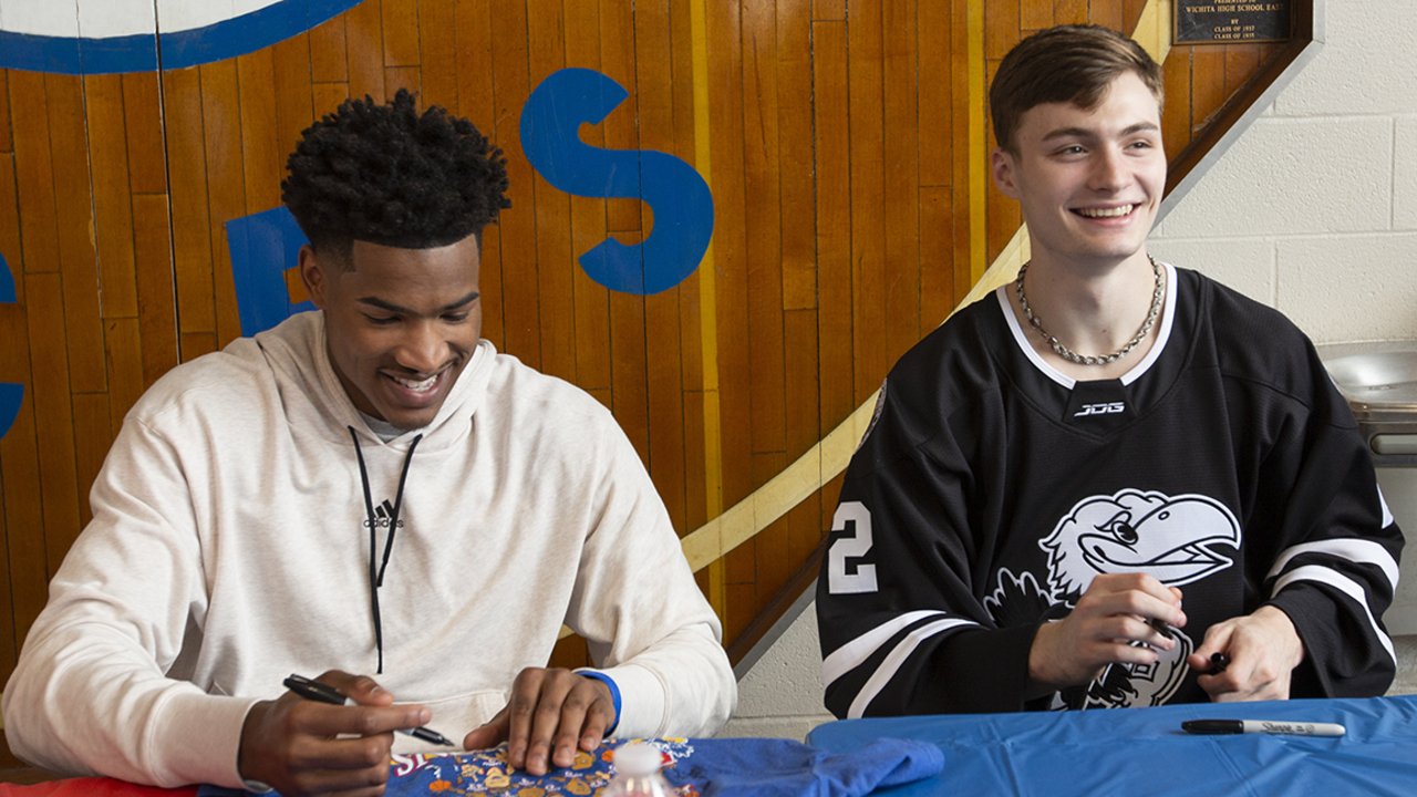 KU players meet fans in Wichita