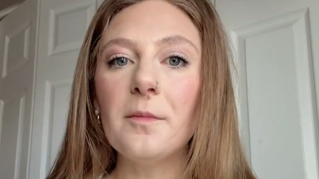 Laken Snelling indicted on manslaughter and other charges for the death of an infant in August 2025