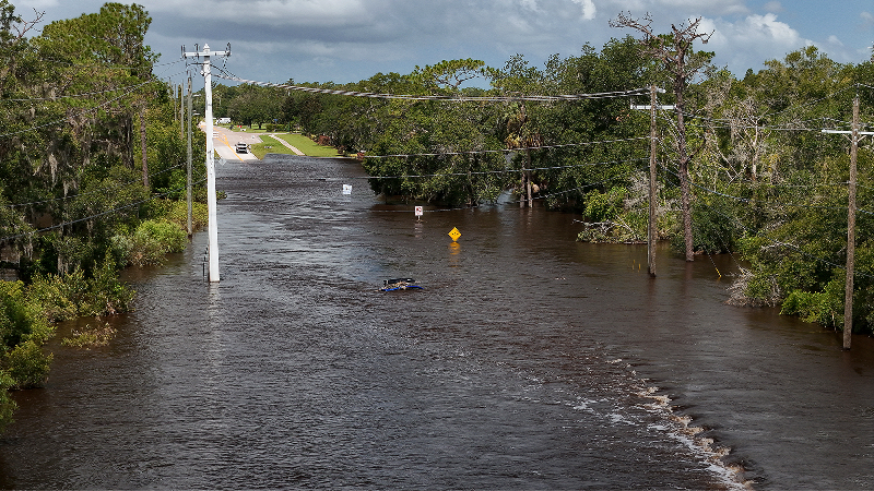 Hurricane Debby’s rainfall floods homes, roads near Manatee River