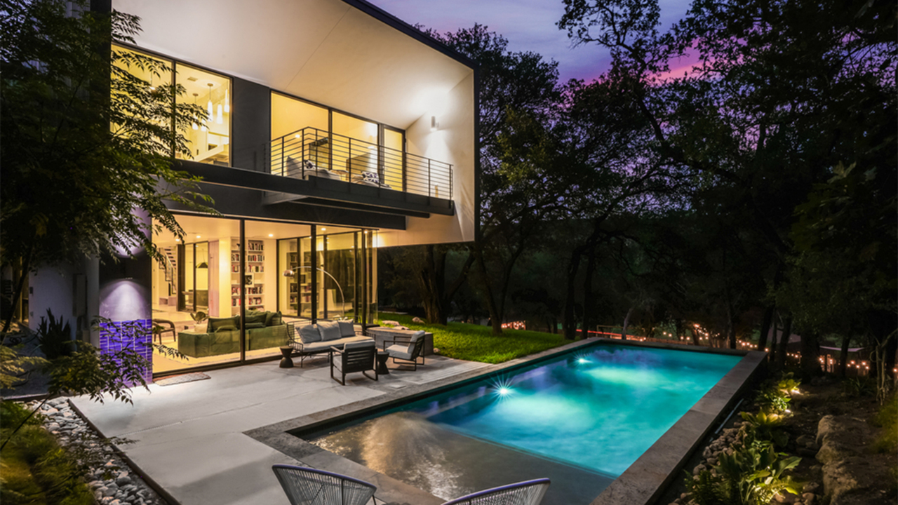 Counting Crows pianist lists chic Texas house for $4.2 million