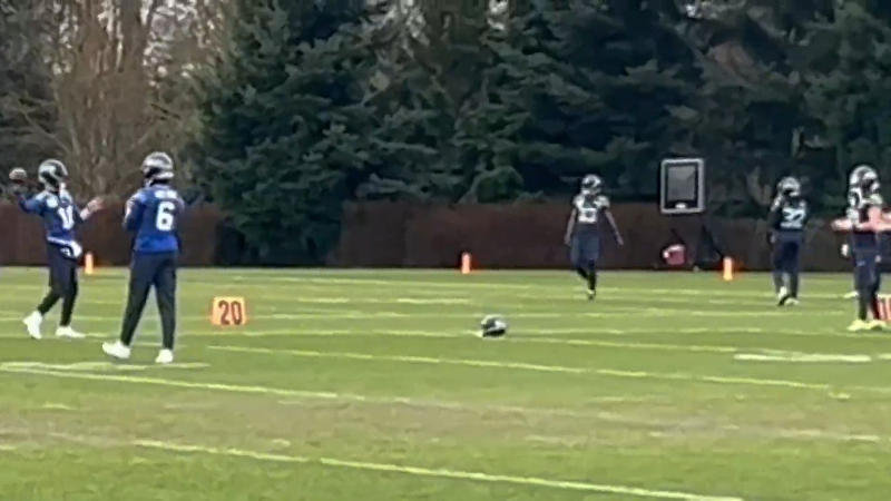 Sam Darnold throwing to Cooper Kupp as usual in Seahawks practice 8 days before Super Bowl