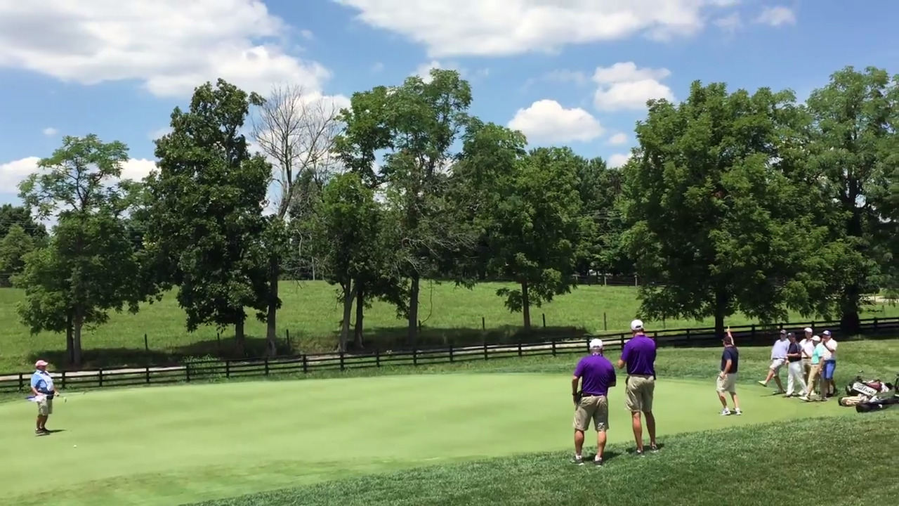 ‘That’ll be the best that you’re gonna see.’ KSR host Matt Jones sinks a tough putt.
