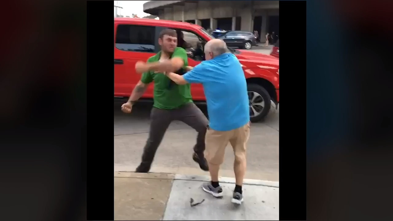 Punches thrown outside Trump rally in Ohio