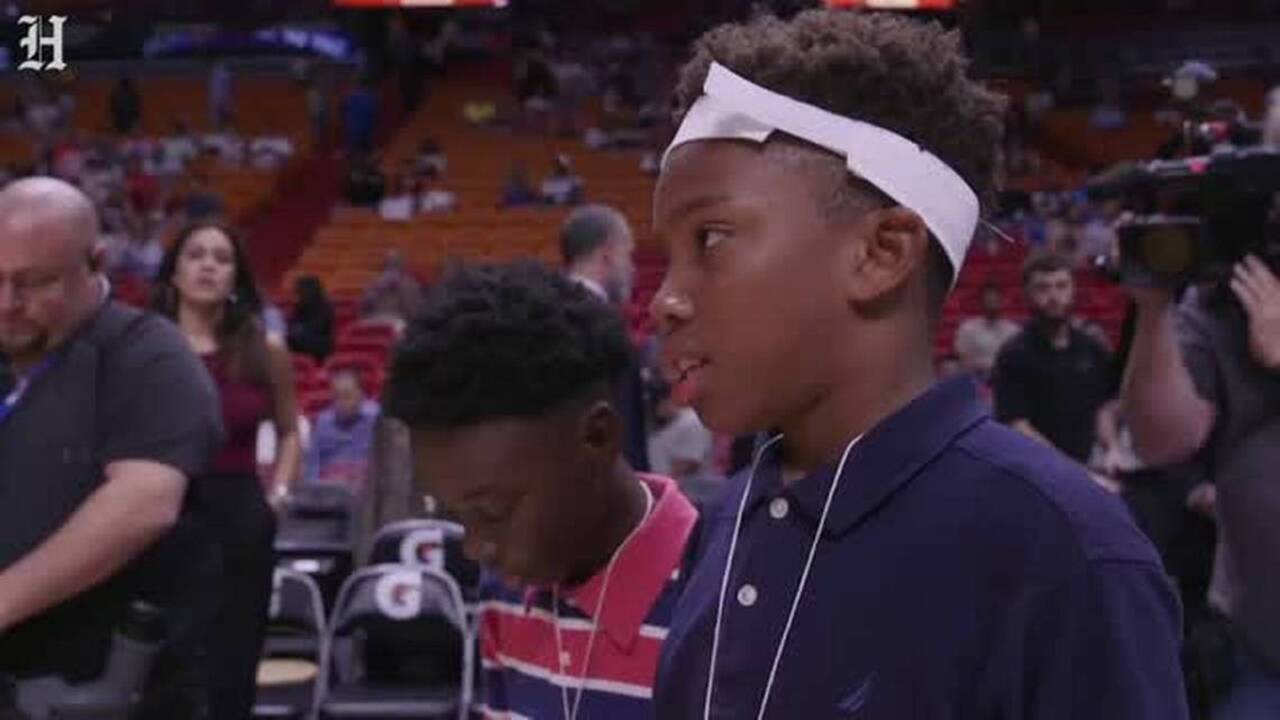 ‘Moonlight’ actors hang out at Miami Heat’s house