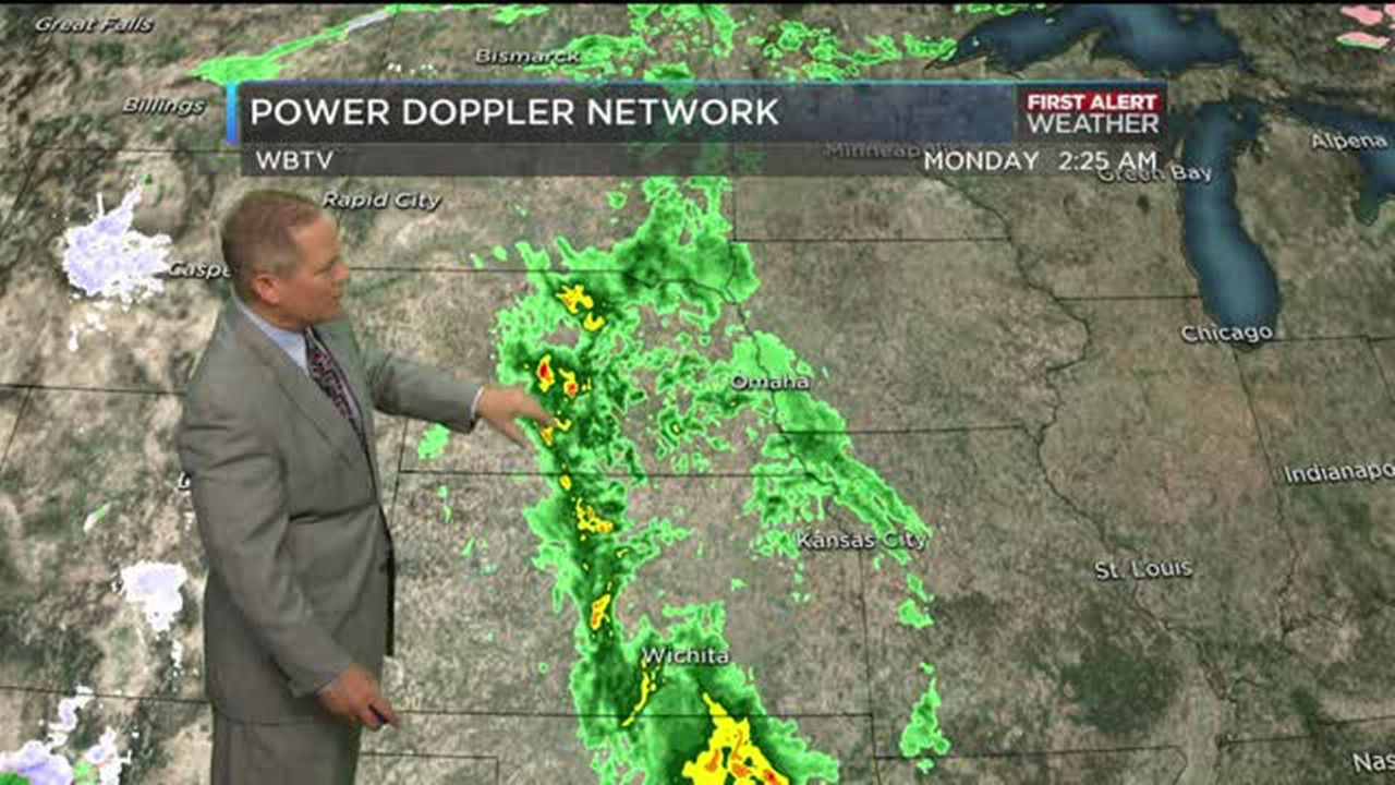 WBTV First Alert Weather forecast for 04.18.16