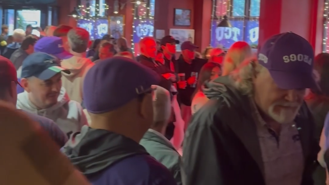 TCU fans take over local Dublin pub ahead of UNC season opener